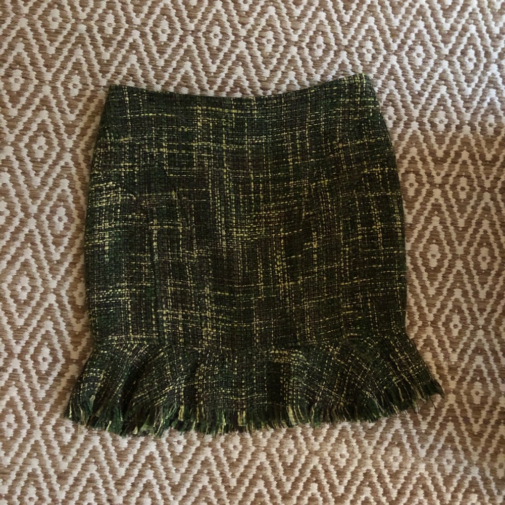 View tweed above knee brown green skirt blazer